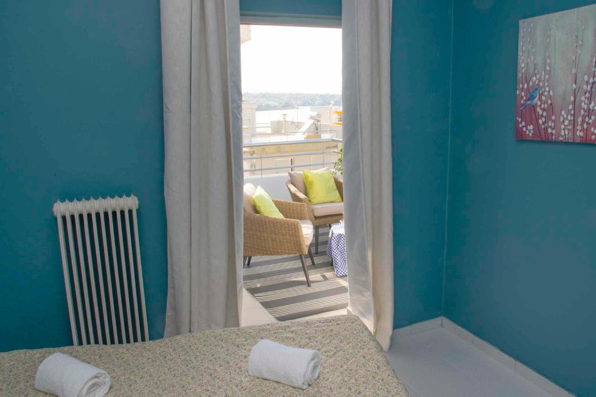Top Floor Apartment In Chalkís Exterior foto